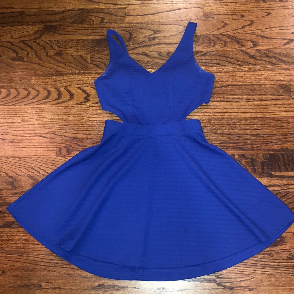 Semi-formal dress. Cobalt blue.